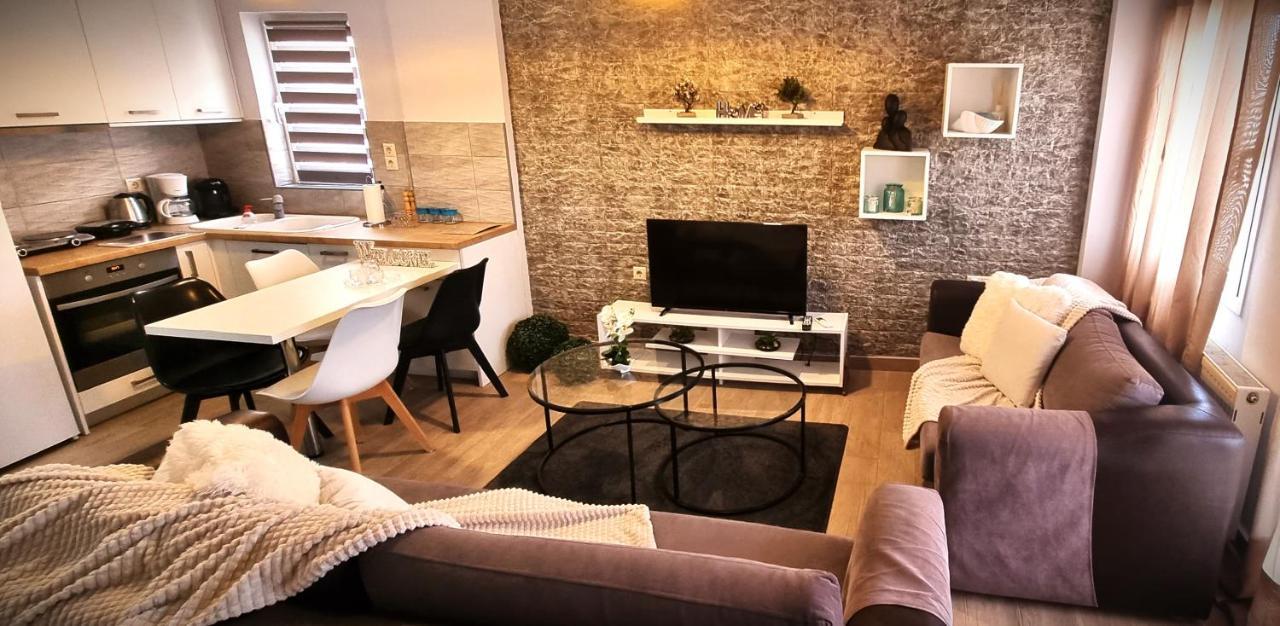 Zeus Apartmán Gazi